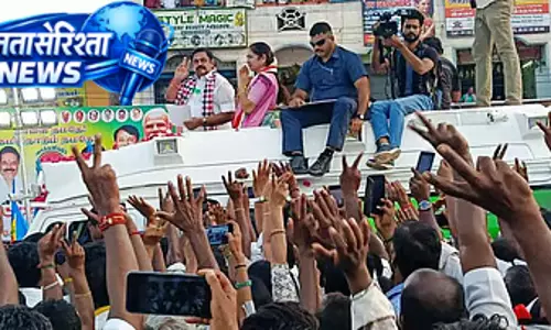 AIADMK गठबंधन पार्टियों को पूरा सम्मान देती है: एडप्पादी के. पलानीस्वामी AIADMK गठबंधन पार्टियों को पूरा सम्मान देती है: एडप्पादी के. पलानीस्वामी