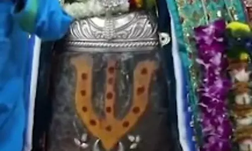 उज्जैन: भस्म आरती में हुआ बाबा का दिव्य गणेश स्वरूप शृंगार, जयघोष से गूंज उठा मंदिर