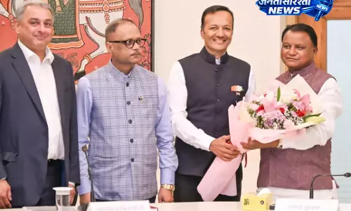 ओडिशा के CM माझी ने उद्योगपतियों से आयरन ओर का प्रोडक्शन बढ़ाने की अपील की