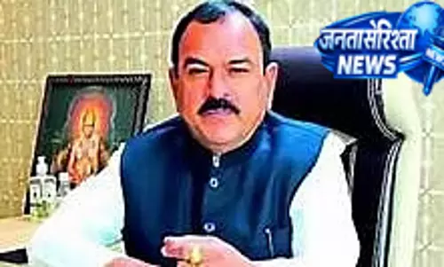 SIT जांच में सामने आया: अशोक खरात को एडमिनिस्ट्रेटिव सिस्टम से मिली मदद SIT जांच में सामने आया: अशोक खरात को एडमिनिस्ट्रेटिव सिस्टम से मिली मदद