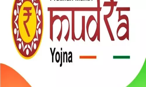 11 साल में प्रधानमंत्री मुद्रा योजना से बदली लाखों लोगों की तकदीर, बिना गारंटी के लोन लेकर बने उद्यमी 11 साल में प्रधानमंत्री मुद्रा योजना से बदली लाखों लोगों की तकदीर, बिना गारंटी के लोन लेकर बने उद्यमी