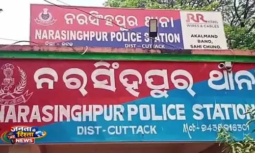 Narasinghpur हिरासत में मौत का मामला: छह सेवानिवृत्त पुलिसकर्मी गिरफ्तार, जेल भेजे गए Narasinghpur हिरासत में मौत का मामला: छह सेवानिवृत्त पुलिसकर्मी गिरफ्तार, जेल भेजे गए
