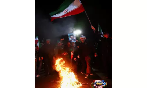 Iran स्थित भारतीय दूतावास ने नागरिकों से शीघ्रता से ईरान छोड़ने को कहा
