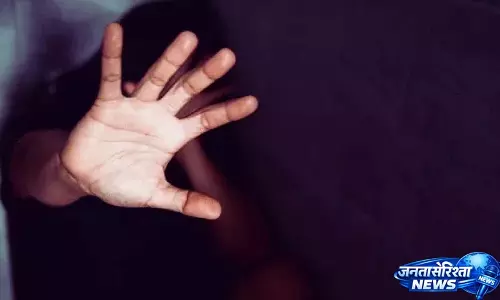 हैदराबाद में Pilot Student के साथ स्टाफ ने रेप किया हैदराबाद में Pilot Student के साथ स्टाफ ने रेप किया