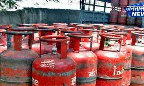 मुंबई : कांदिवली से 27 LPG सिलेंडर चुराने के आरोप में 1 गिरफ्तार मुंबई : कांदिवली से 27 LPG सिलेंडर चुराने के आरोप में 1 गिरफ्तार
