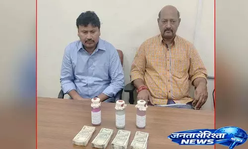 ACB के जाल में दो और पुलिस अधिकारी रिश्वत लेते हुए पकड़े गए ACB के जाल में दो और पुलिस अधिकारी रिश्वत लेते हुए पकड़े गए