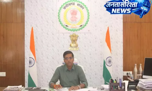 राजस्व प्रकरणों के समयबद्ध निराकरण के लिए कलेक्टर के निर्देश राजस्व प्रकरणों के समयबद्ध निराकरण के लिए कलेक्टर के निर्देश