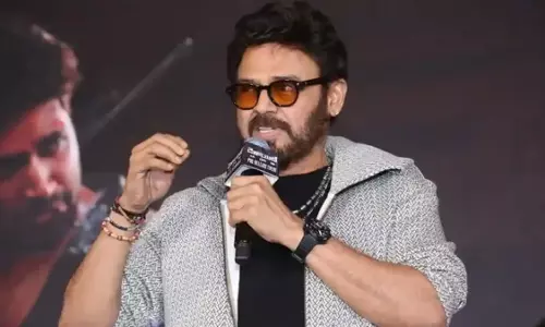 वेंकटेश ने डकैत इवेंट में Adivi Sesh और मृणाल की तारीफ़ की वेंकटेश ने डकैत इवेंट में Adivi Sesh और मृणाल की तारीफ़ की