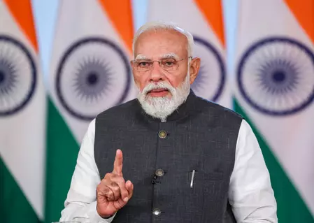 मुद्रा योजना ने 11 साल में छोटे उद्यमियों, महिलाओं और हुनरमंद हाथों को दिया आत्मनिर्भरता का भरोसा: पीएम मोदी मुद्रा योजना ने 11 साल में छोटे उद्यमियों, महिलाओं और हुनरमंद हाथों को दिया आत्मनिर्भरता का भरोसा: पीएम मोदी