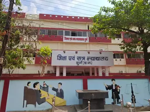 दिव्यांग युवती के साथ रेप की कोशिश करने वाले आरोपी को 8 साल की सजा दिव्यांग युवती के साथ रेप की कोशिश करने वाले आरोपी को 8 साल की सजा
