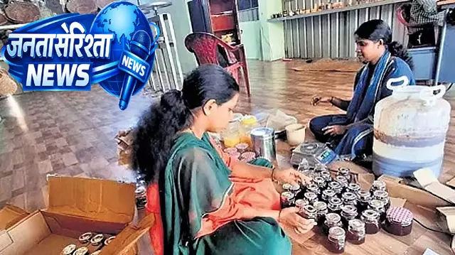 Koraga समुदाय का शहद कारोबार: पारंपरिक हुनर से आत्मनिर्भरता की ओर Koraga समुदाय का शहद कारोबार: पारंपरिक हुनर से आत्मनिर्भरता की ओर