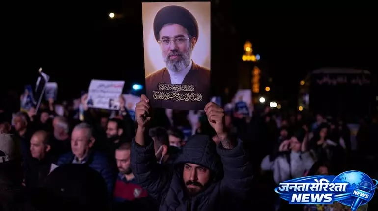 Mojtaba Khamenei के कदम से ईरान-अमेरिका के बीच बड़े संघर्ष को रोका जा सकेगा Mojtaba Khamenei के कदम से ईरान-अमेरिका के बीच बड़े संघर्ष को रोका जा सकेगा