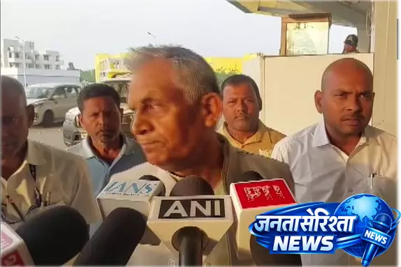 बिहार: तेजस्वी यादव के शराब नीति बयान पर राम नाथ ठाकुर ने जताया विरोध बिहार: तेजस्वी यादव के शराब नीति बयान पर राम नाथ ठाकुर ने जताया विरोध