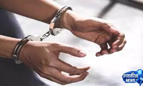 नाबालिग का धर्मांतरण कराने के आरोप में 2 लोग गिरफ्तार नाबालिग का धर्मांतरण कराने के आरोप में 2 लोग गिरफ्तार