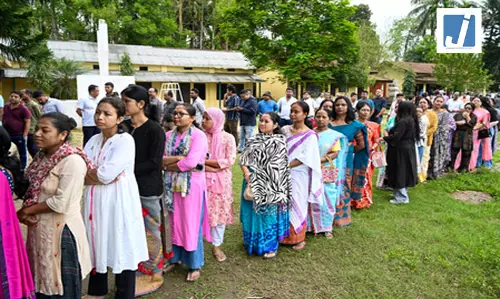 विधानसभा चुनाव 2026: सुबह 9 बजे तक असम में 17.87 प्रतिशत, केरल में 16.23 प्रतिशत और पुडुचेरी में 17.41 प्रतिशत मतदान विधानसभा चुनाव 2026: सुबह 9 बजे तक असम में 17.87 प्रतिशत, केरल में 16.23 प्रतिशत और पुडुचेरी में 17.41 प्रतिशत मतदान