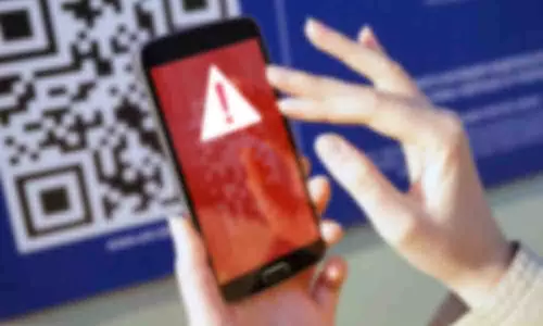 कर्मचारी की काली करतूत: ₹1.43 लाख की धोखाधड़ी, अपने QR कोड पर लिए पैसे कर्मचारी की काली करतूत: ₹1.43 लाख की धोखाधड़ी, अपने QR कोड पर लिए पैसे