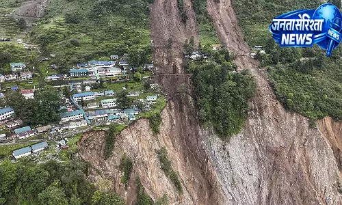 North Sikkim में लैंडस्लाइड से सड़क बंद, आर्मी ने 135 पर्यटकों को बचाया North Sikkim में लैंडस्लाइड से सड़क बंद, आर्मी ने 135 पर्यटकों को बचाया