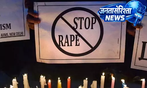 Jharkhand के पलामू में 14 साल की लड़की के साथ गैंगरेप के बाद हत्या Jharkhand के पलामू में 14 साल की लड़की के साथ गैंगरेप के बाद हत्या
