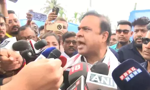 मुख्यमंत्री भड़के, पत्रकार से हुई बहस...कांग्रेस पर भी किया हमला मुख्यमंत्री भड़के, पत्रकार से हुई बहस...कांग्रेस पर भी किया हमला
