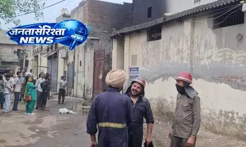 Ludhiana में दो फैक्ट्री आग की घटनाओं से हड़कंप Ludhiana में दो फैक्ट्री आग की घटनाओं से हड़कंप