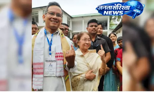 Assam Elections 2026: गौरव गोगोई ने जोरहाट में वोट डाला, कहा लोग ‘प्रोग्रेसिव लीडरशिप’ चाहते हैं Assam Elections 2026: गौरव गोगोई ने जोरहाट में वोट डाला, कहा लोग ‘प्रोग्रेसिव लीडरशिप’ चाहते हैं