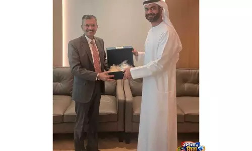 राजदूत मित्तल ने भारतीय समुदाय के प्रति समर्थन के लिए UAE के नेतृत्व का आभार व्यक्त किया राजदूत मित्तल ने भारतीय समुदाय के प्रति समर्थन के लिए UAE के नेतृत्व का आभार व्यक्त किया
