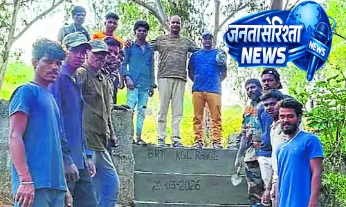 Karnataka : छात्रों के लिए सीढ़ियों का निर्माण Karnataka : छात्रों के लिए सीढ़ियों का निर्माण