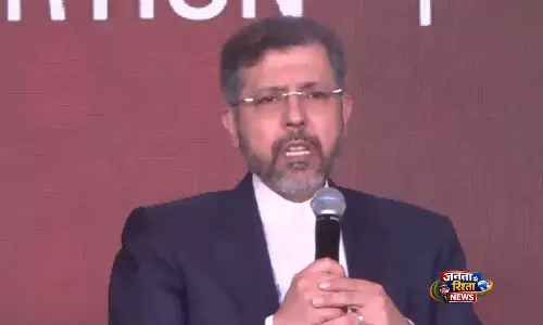 उप विदेश मंत्री सईद खतीबज़ादेह ने गंभीर तनाव बढ़ने के बावजूद शांति वार्ता के लिए तत्परता का संकेत दिया उप विदेश मंत्री सईद खतीबज़ादेह ने गंभीर तनाव बढ़ने के बावजूद शांति वार्ता के लिए तत्परता का संकेत दिया