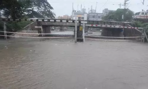 Hyderabad: स्थानीय लोगों और व्यवसायों को लंबी अवधि में राहत की उम्मीद Hyderabad: स्थानीय लोगों और व्यवसायों को लंबी अवधि में राहत की उम्मीद