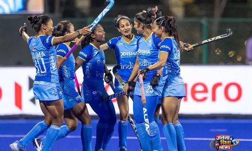 भारतीय महिला हॉकी टीम Argentina में चार मैचों की सीरीज़ के लिए हुई रवाना भारतीय महिला हॉकी टीम Argentina में चार मैचों की सीरीज़ के लिए हुई रवाना