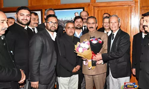बार एसोसिएशन ठियोग के प्रतिनिधिमंडल ने हिमाचल के CM सुखू से की मुलाकात बार एसोसिएशन ठियोग के प्रतिनिधिमंडल ने हिमाचल के CM सुखू से की मुलाकात