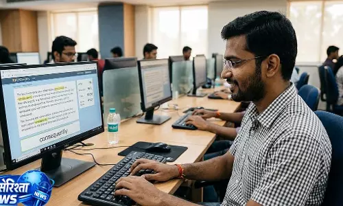कानपुर के 3 क्लर्क दो बार Typing Test में फेल होने के बाद चपरासी के पद पर डिमोट किए गए