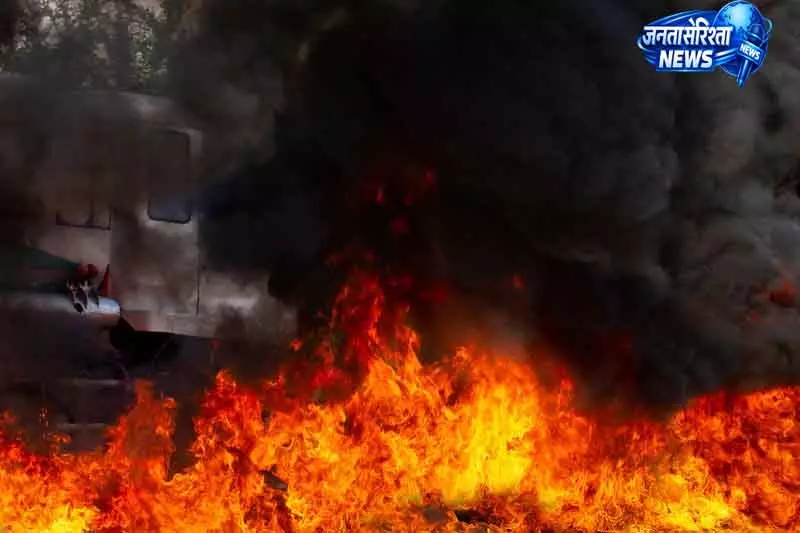Haryana के बहादुरगढ़ में फुटवियर यूनिट में आग लग गई Haryana के बहादुरगढ़ में फुटवियर यूनिट में आग लग गई