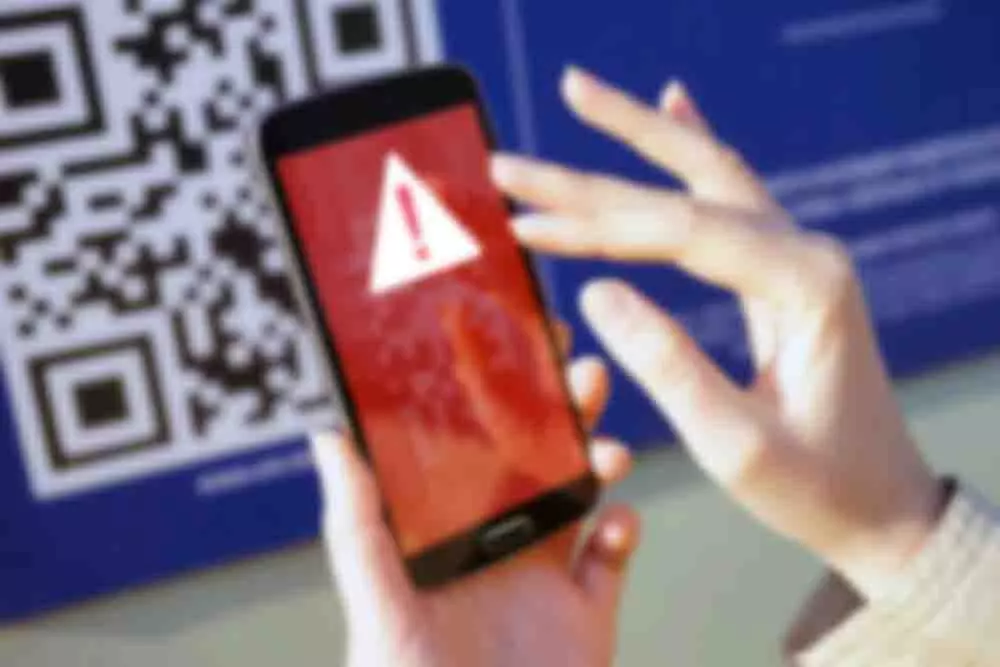 कर्मचारी की काली करतूत: ₹1.43 लाख की धोखाधड़ी, अपने QR कोड पर लिए पैसे कर्मचारी की काली करतूत: ₹1.43 लाख की धोखाधड़ी, अपने QR कोड पर लिए पैसे