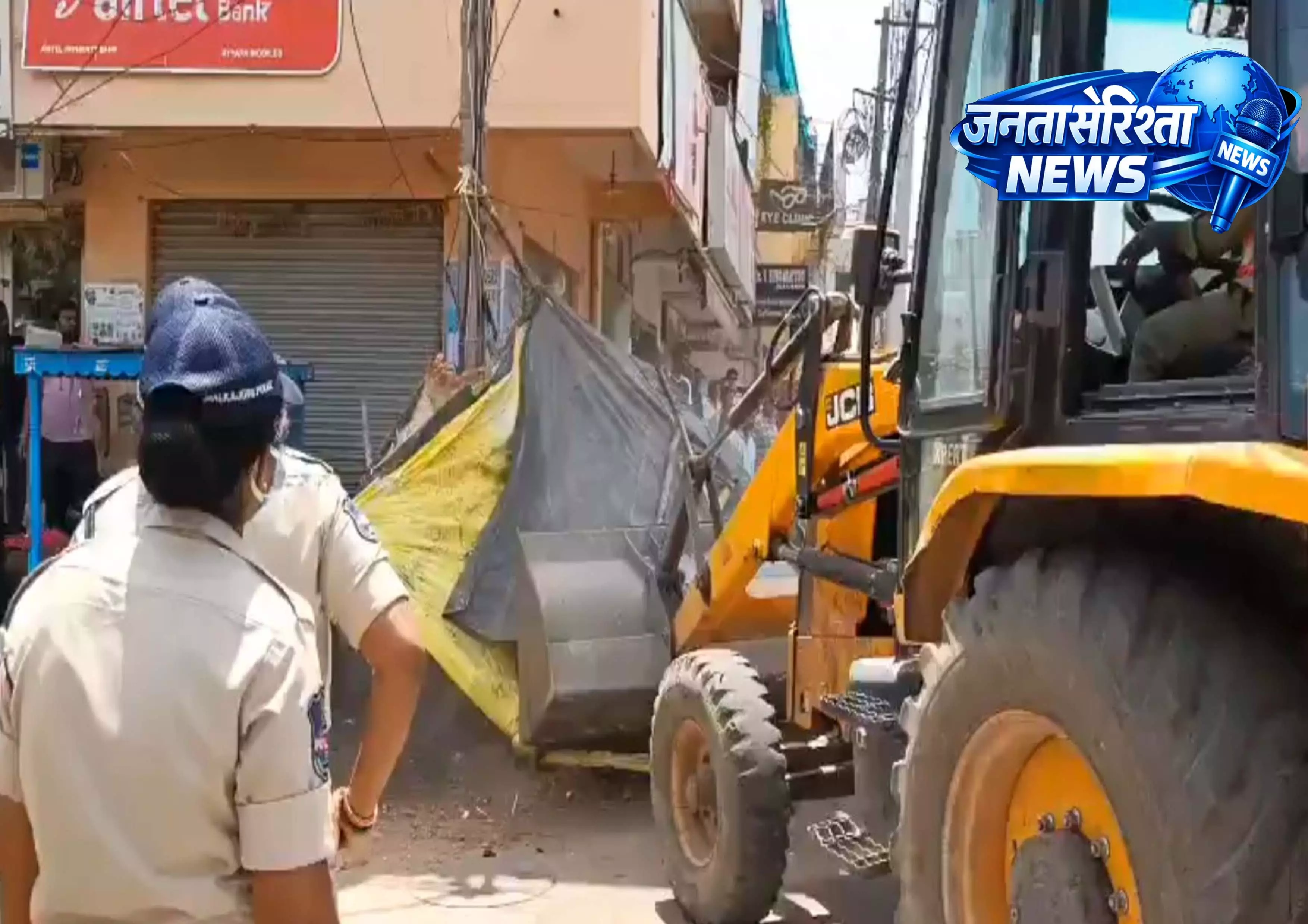 Hyderabad: मलकाजगिरी में अतिक्रमण विरोधी अभियान में 50 शेड हटाए गए Hyderabad: मलकाजगिरी में अतिक्रमण विरोधी अभियान में 50 शेड हटाए गए