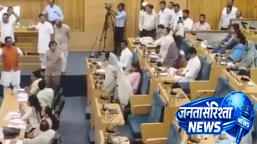 Indore निगम बजट में वंदे मातरम विवाद, महिला कांग्रेस पार्षद ने गाने से मना किया Indore निगम बजट में वंदे मातरम विवाद, महिला कांग्रेस पार्षद ने गाने से मना किया