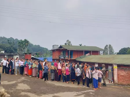 नगालैंड उपचुनाव: कोरिडांग विधानसभा सीट पर दोपहर 1 बजे तक करीब 60 प्रतिशत मतदान नगालैंड उपचुनाव: कोरिडांग विधानसभा सीट पर दोपहर 1 बजे तक करीब 60 प्रतिशत मतदान