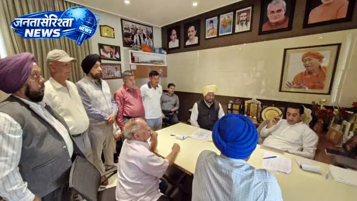 JAMMU: जसरोटिया ने मानसून की तैयारी के लिए चेताया JAMMU: जसरोटिया ने मानसून की तैयारी के लिए चेताया
