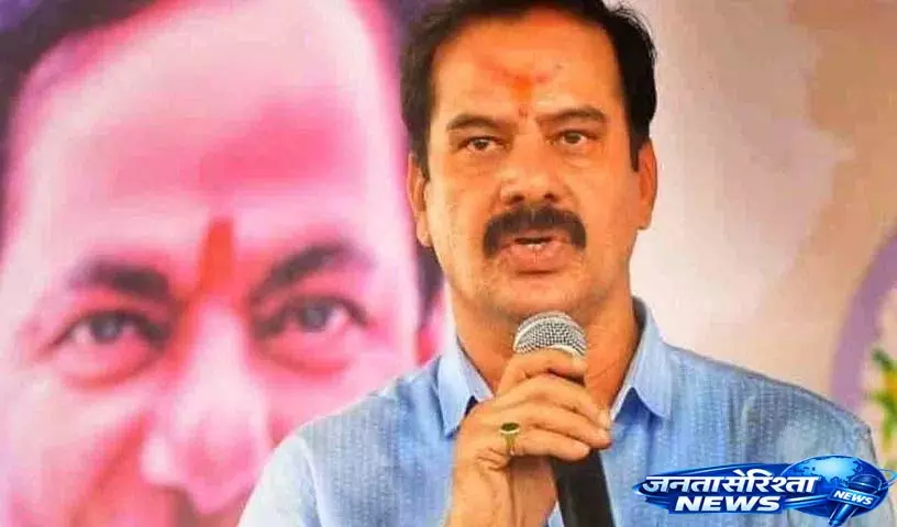 Dasyam Vinay Bhaskar ने अधूरे वादों को लेकर कांग्रेस की आलोचना की Dasyam Vinay Bhaskar ने अधूरे वादों को लेकर कांग्रेस की आलोचना की