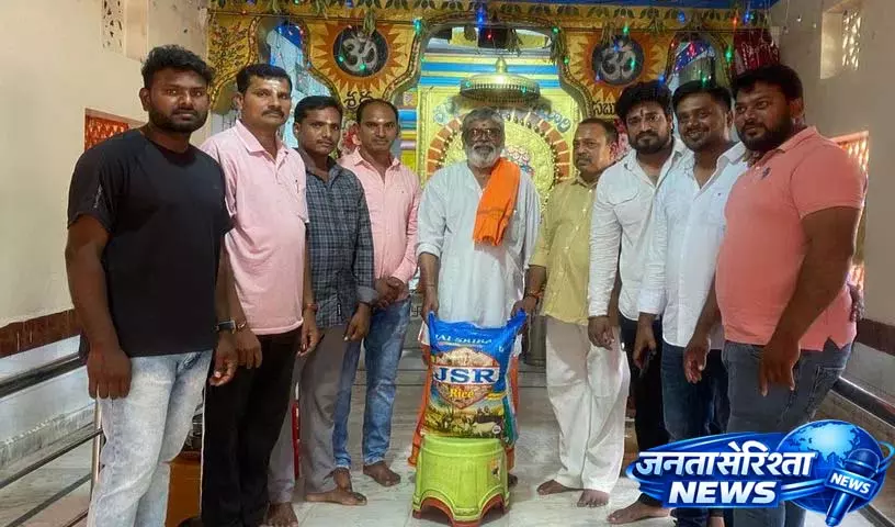BRS नेता रेगा कंथाराव का जन्मदिन समारोह BRS नेता रेगा कंथाराव का जन्मदिन समारोह