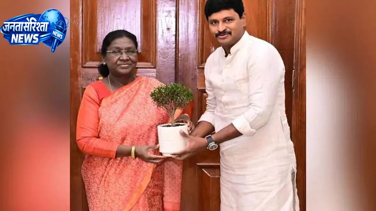 राष्ट्रपति Murmu ने पर्यावरण बचाने को आध्यात्मिक जुड़ाव पर जोर दिया राष्ट्रपति Murmu ने पर्यावरण बचाने को आध्यात्मिक जुड़ाव पर जोर दिया