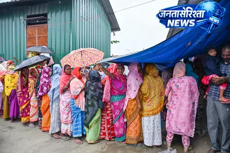 विधानसभा चुनाव : असम, केरल और पुडुचेरी में भारी मतदान, दो राज्यों में रिकॉर्ड वोटिंग विधानसभा चुनाव : असम, केरल और पुडुचेरी में भारी मतदान, दो राज्यों में रिकॉर्ड वोटिंग