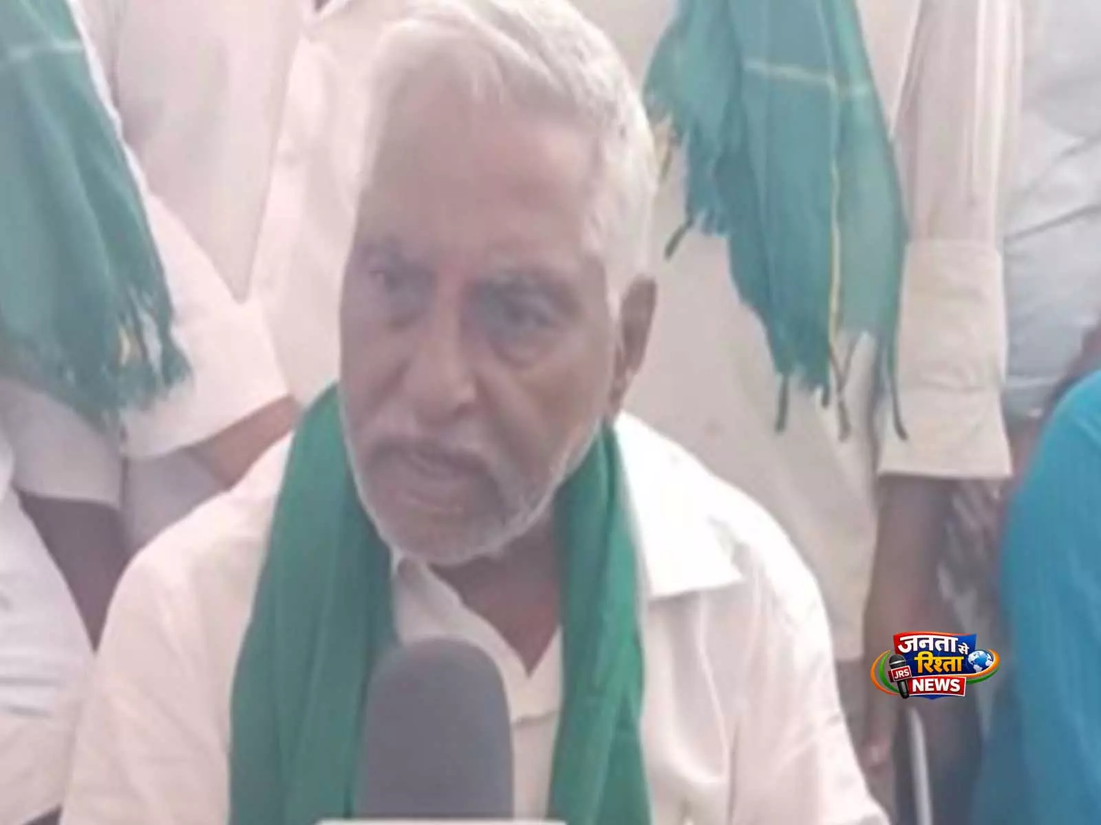 KTR ने जीवन रेड्डी से मुलाक़ात की, पूर्व कांग्रेसी मंत्री को पार्टी में शामिल होने का दिया न्योता KTR ने जीवन रेड्डी से मुलाक़ात की, पूर्व कांग्रेसी मंत्री को पार्टी में शामिल होने का दिया न्योता