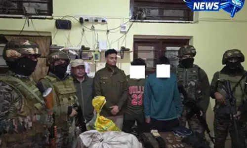 Manipur: ट्रोंगलाओबी ब्लास्ट के बाद UKNA के 3 कैडर गिरफ्तार, संगठन ने शामिल होने से किया इनकार Manipur: ट्रोंगलाओबी ब्लास्ट के बाद UKNA के 3 कैडर गिरफ्तार, संगठन ने शामिल होने से किया इनकार