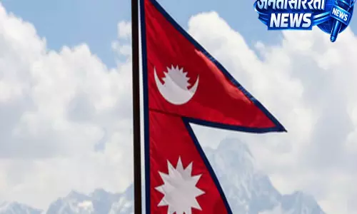 नेपाल की नई सरकार हरकत में आई