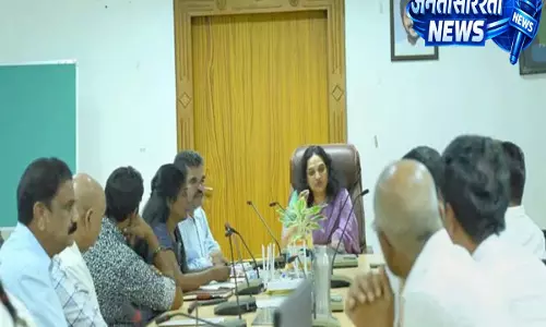 Cyberabad Municipal Corporation कमिश्नर का निर्देश: बिल्डर नियमों का पालन करें और प्रदूषण पर रोक लगाएं