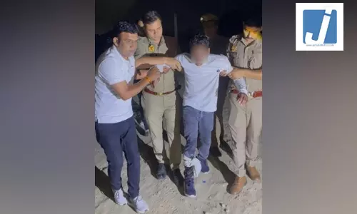 पुलिस और बदमाश के बीच मुठभेड़, 25 हजार का इनामी गिरफ्तार पुलिस और बदमाश के बीच मुठभेड़, 25 हजार का इनामी गिरफ्तार