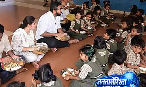 स्कूलों में 17 April से गर्मी की छुट्टियां: क्लास 1-3 के लिए नया करिकुलम स्कूलों में 17 April से गर्मी की छुट्टियां: क्लास 1-3 के लिए नया करिकुलम