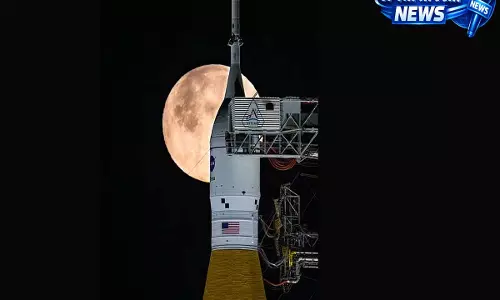 NASA का आर्टेमिस II ऐतिहासिक रिकॉर्ड तोड़ने वाले लूनर मिशन के बाद पृथ्वी पर लौटने के करीब NASA का आर्टेमिस II ऐतिहासिक रिकॉर्ड तोड़ने वाले लूनर मिशन के बाद पृथ्वी पर लौटने के करीब