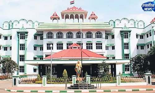 Tamil Nadu: मद्रास हाई कोर्ट की मदुरै बेंच ने चर्च क्रॉस को तुरंत हटाने का आदेश दिया